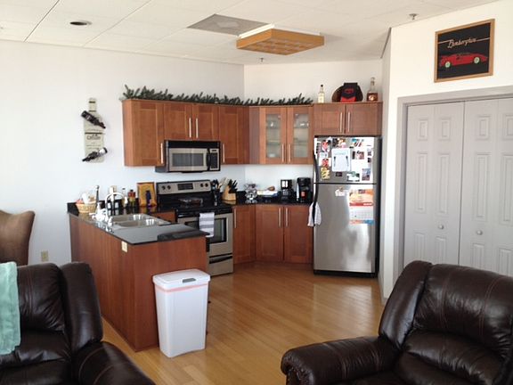 2nd image of 108 W Jefferson St APT 808