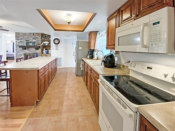 5th image of 8512 Anise Ct