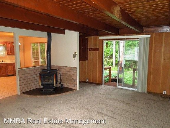 4th image of 8646 Golden Valley Dr