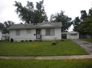 9231 Chenault Rd, Louisville, KY 40272