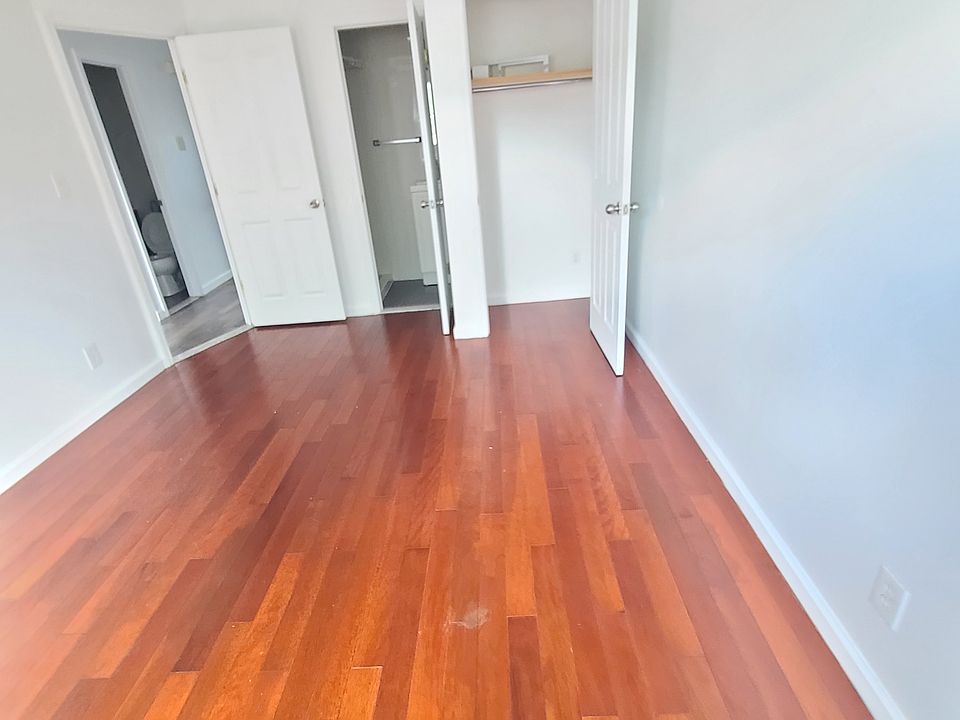 1st image of 7130 Kissena Blvd #2