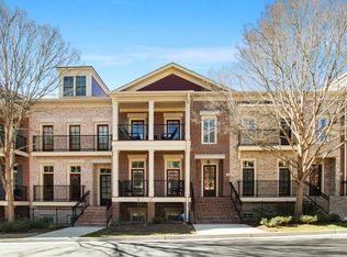 704 Creekgarden Ct, Sandy Springs, GA