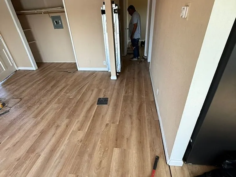 1590 Frisbie Ct — Photo 10