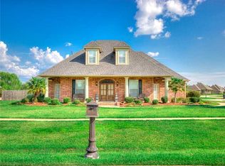 600 Fall Winds Cir, Bossier City, LA 71111