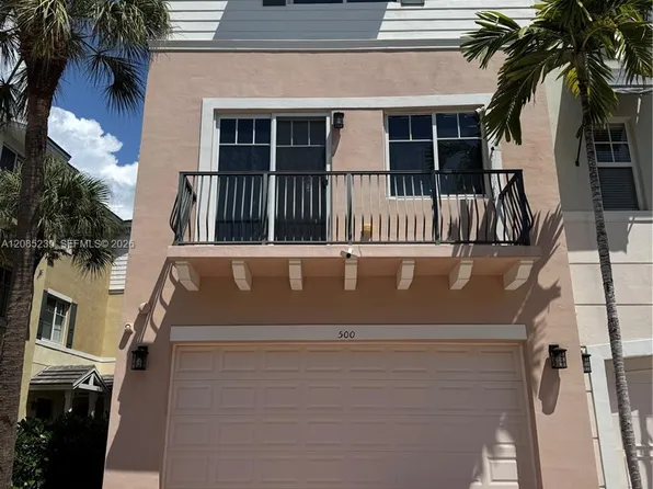 500 NW 39th Cir, Boca Raton, FL 33431