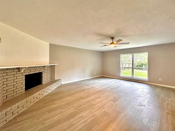 2nd image of 4854 Prairie Ridge Rd