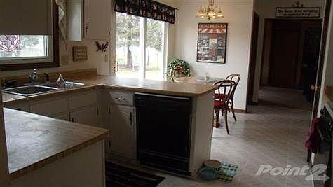 3rd image of 2724 Mineral Point Ave