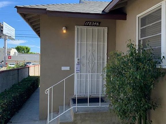 2nd image of 17834 Los Alimos St #Eac540109