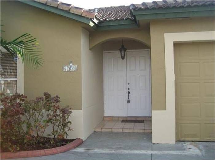 1st image of 8758 NW 169th Ter