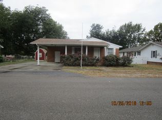 1008 McNew Dr, Bernie, MO 63822