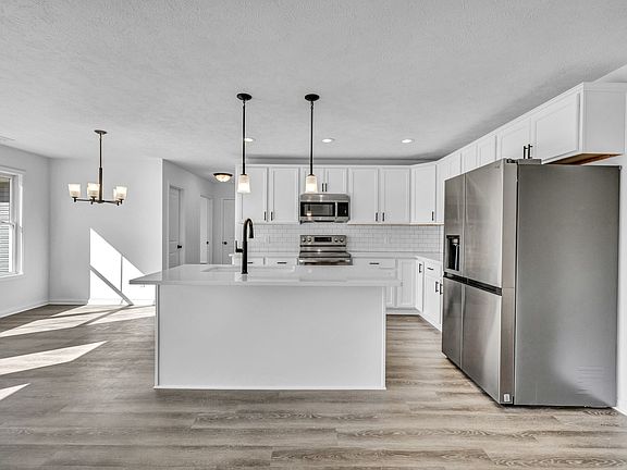 7th image of this home