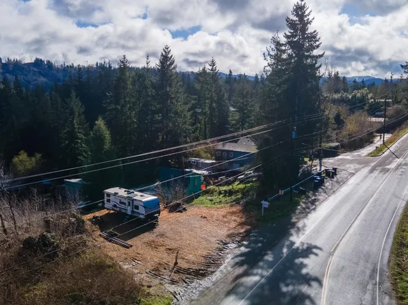 930 NE Highway 20, Toledo, OR 97391