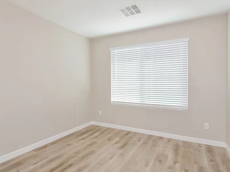 993 Pebble Lake St — Photo 13