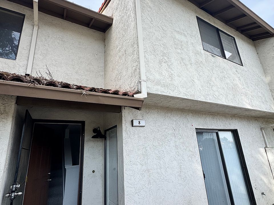 1st image of 8 Avila Pl