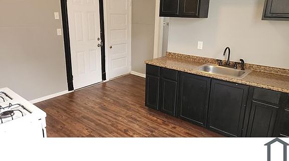 5th image of 4643 Louisiana Ave #1F
