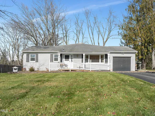 36 Bloomingdale Avenue, East Greenbush, NY 12061