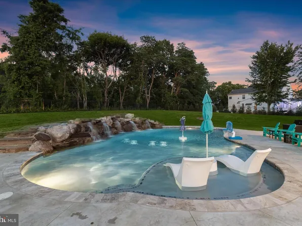 3003 Sheffield Ct, Fallston, MD 21047
