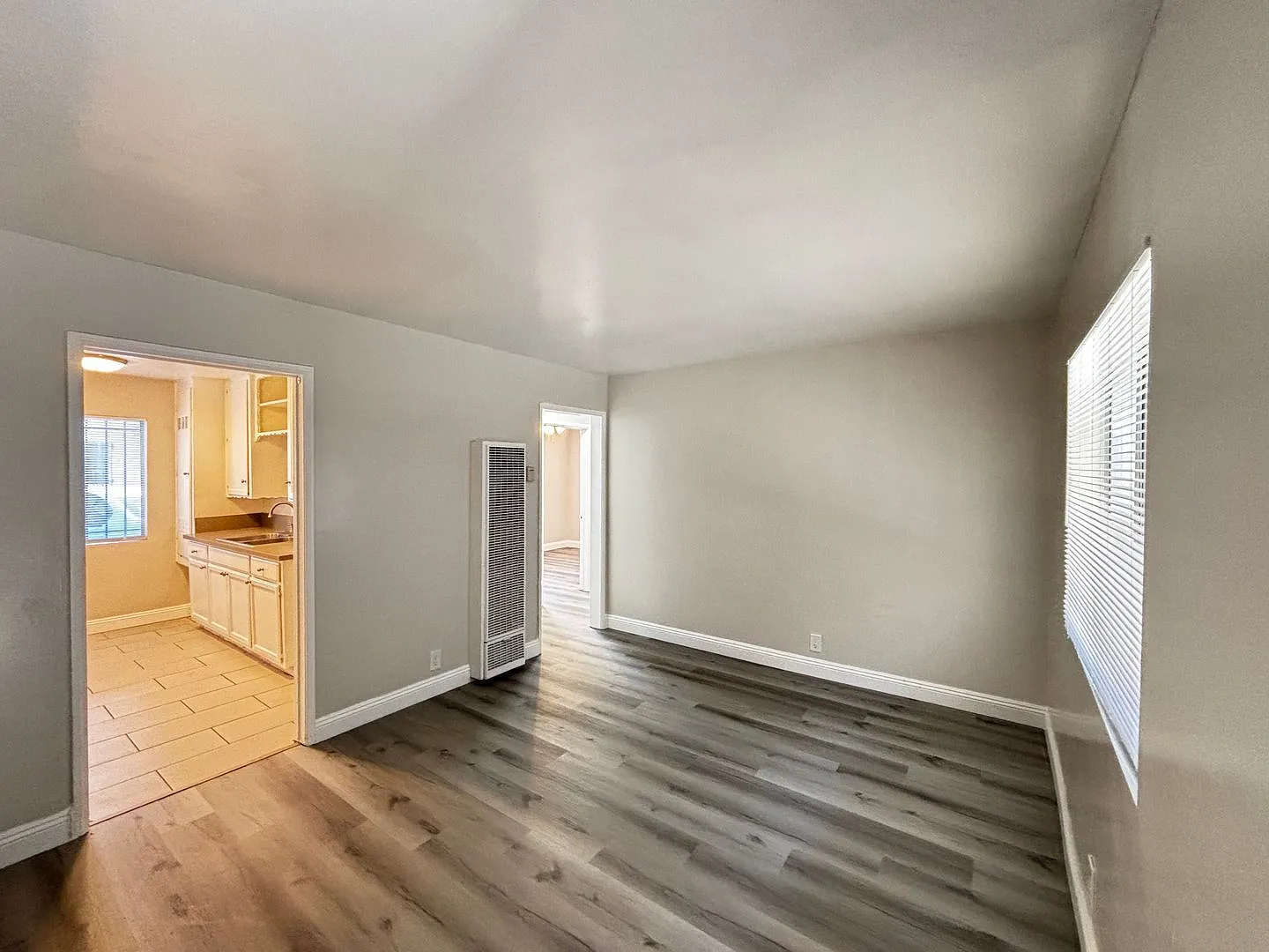 2 bed, 1.0 bath, $1,695 — Photo 2
