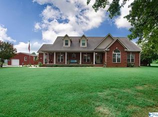 8754 Moores Mill Rd, Meridianville, AL 35759