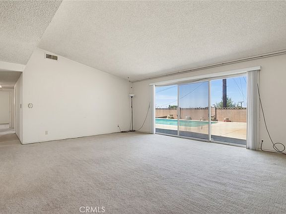 4th image of 809 Malone Dr