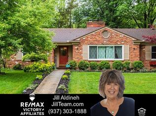 888 Cranbrook Ct, Dayton, OH 45459