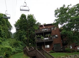 4 Red Lodge Dr UNIT 7, Vernon, NJ 07462