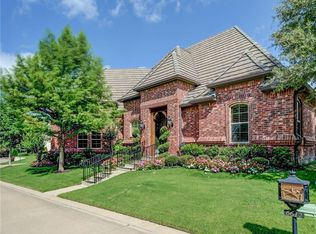 6612 Augusta Rd, Fort Worth, TX 76132