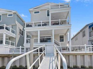 355 44th St, Sea Isle City, NJ 08243