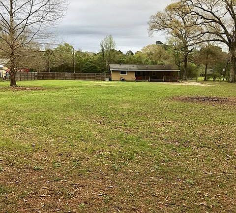 4th image of 1526 Dogwood Trl