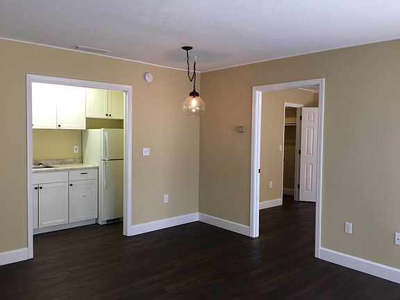 3rd image of 2241 W Pensacola St APT 28