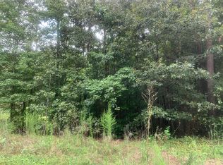 Hawthorne Ln, Forest city, NC 28043