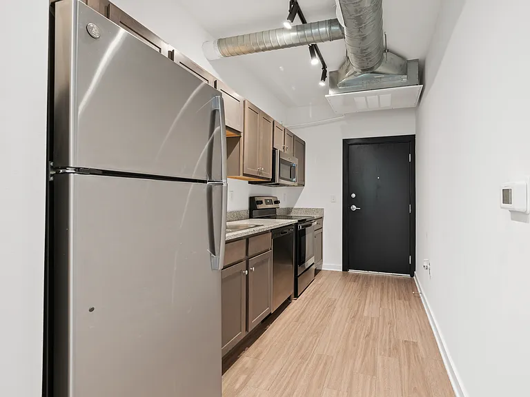 Art Lofts @ Overton — Photo 30
