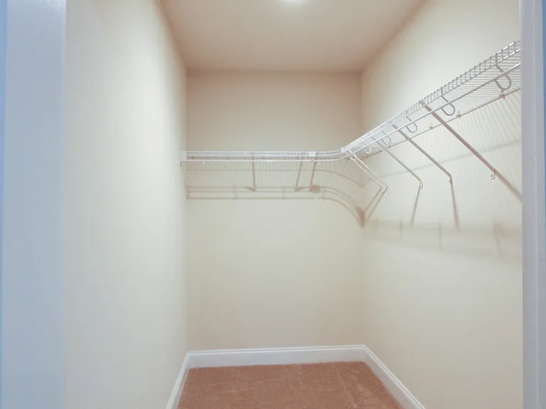 Stoneledge Terrace Apartments — Photo 5