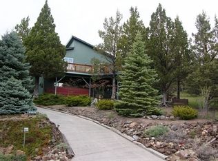 4237 Rainbow Dr, Weed, CA