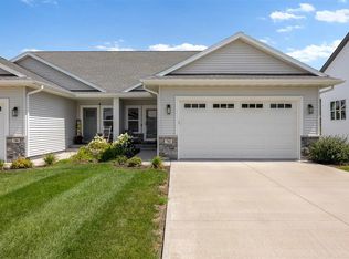 742 Brook Ridge Ave, North Liberty, IA 52317