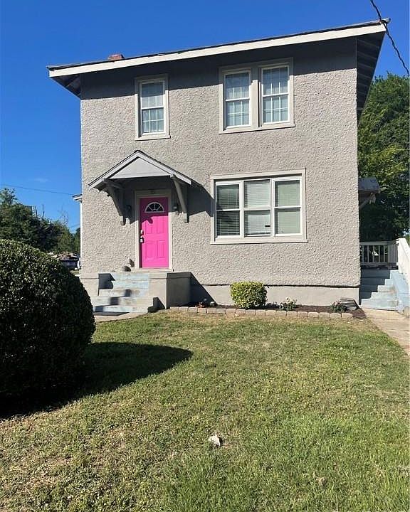 1st image of 15 Dundee Ave #A