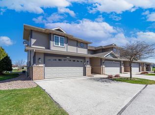 1718 Mallard Ave APT 4, Sheboygan Falls, WI 53085