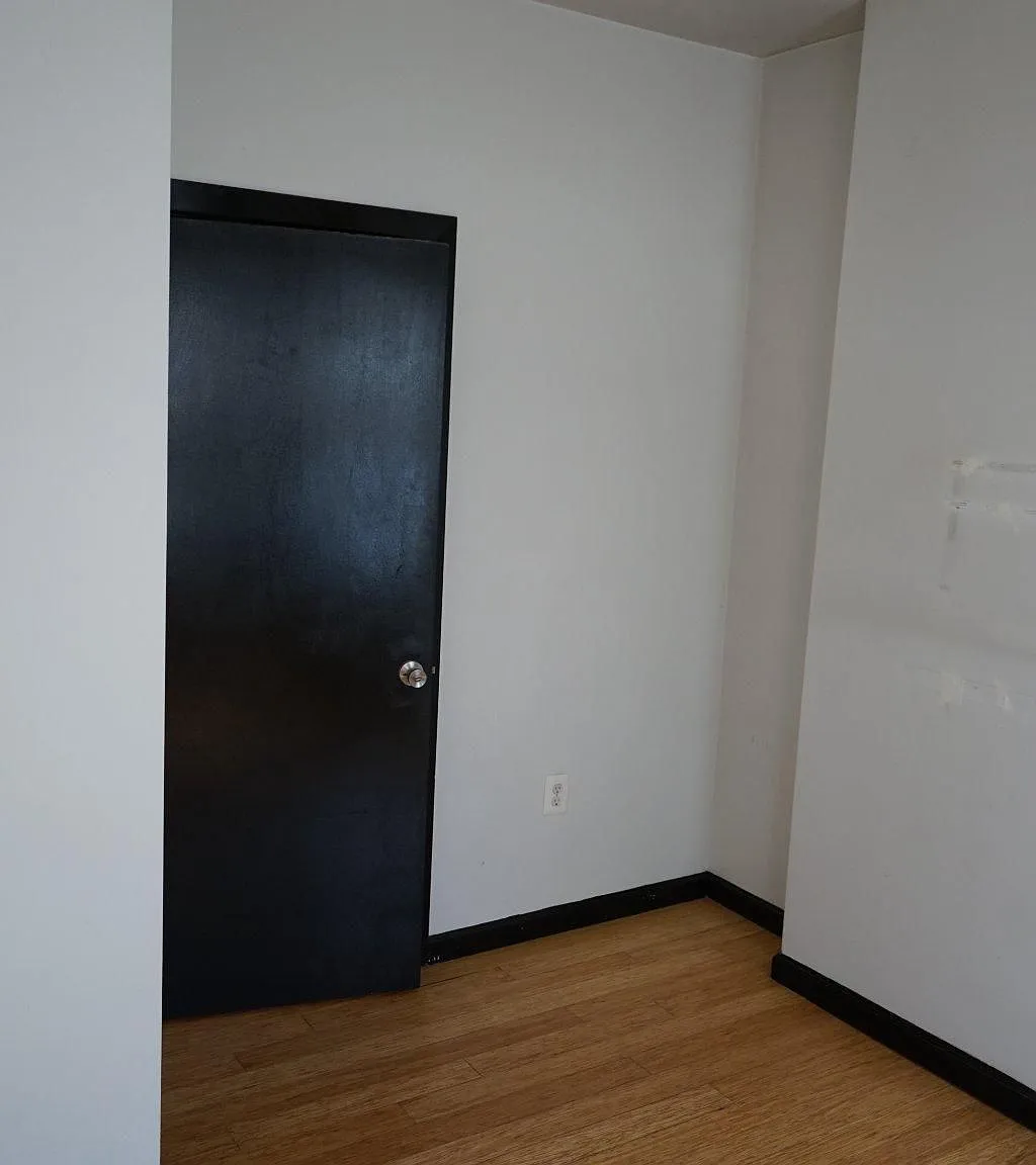 2 bed, 1.0 bath, 1022 sqft, $1,350 — Photo 3