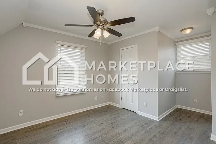 416 Sandburg Dr — Photo 18