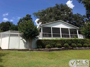 96 Loop Dr, Quincy, FL 32351