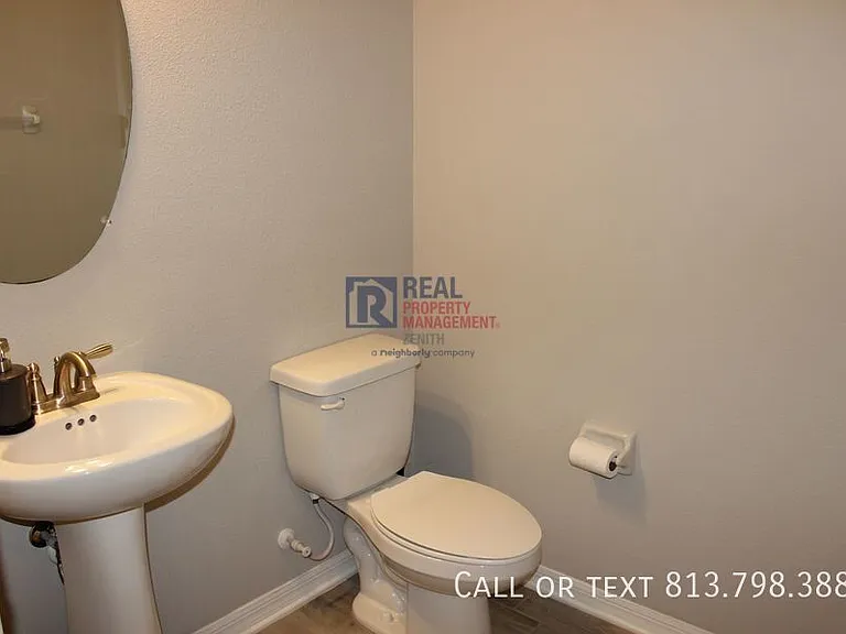 2454 Stapleford Pl — Photo 16