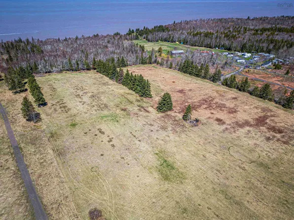 B 1 Hwy Lot 215, Tennecape, NS B0N 2R0