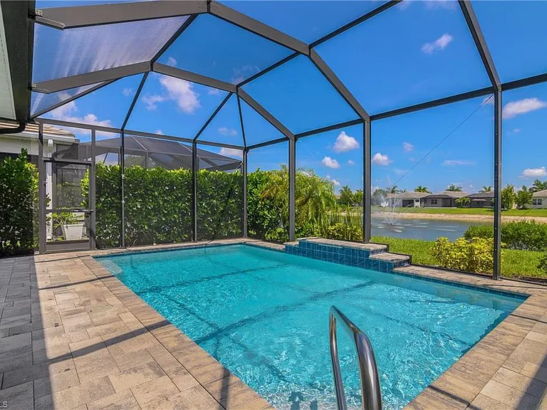 28358 Captiva Shell Loop — Photo 2