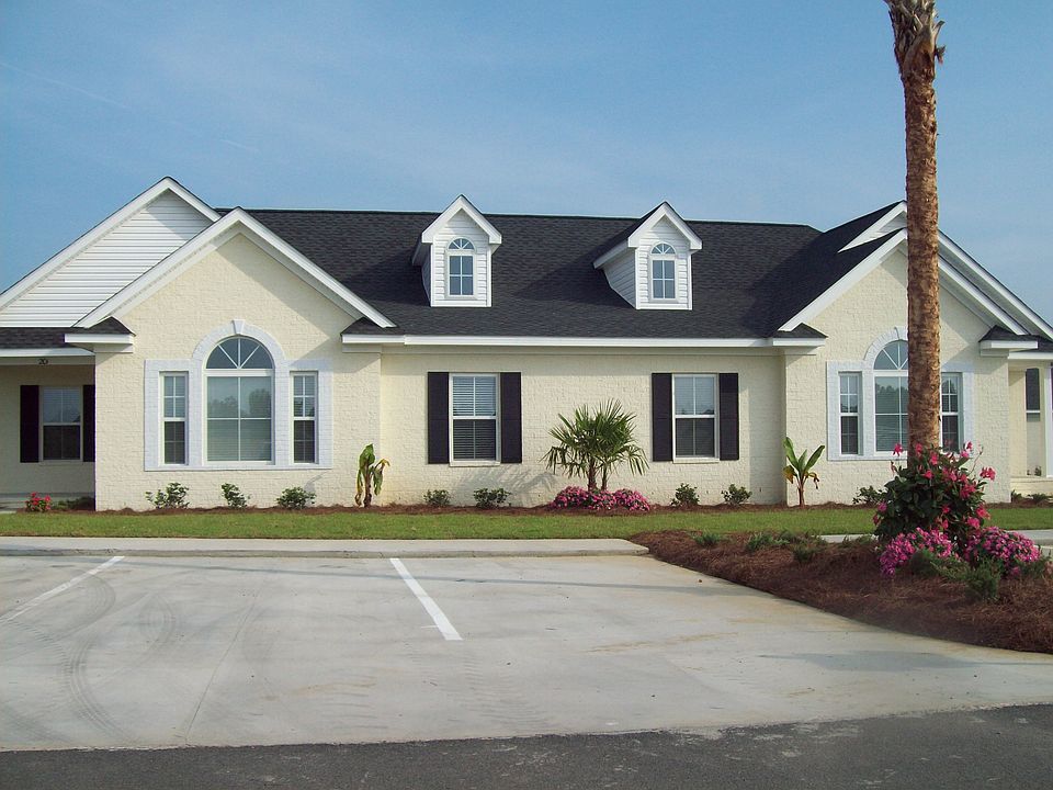 1st image of 223 Sawgrass Trl