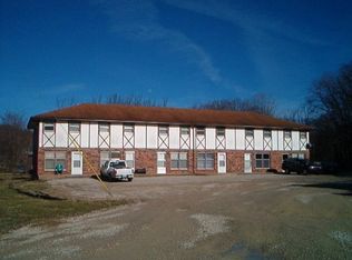 2107 Historic 66 W APT 2, Waynesville, MO 65583