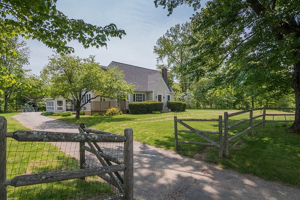 34 Christian Ln, Whately, MA 01093 Zillow
