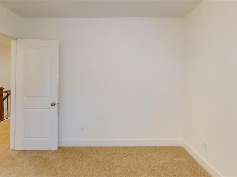 6328 Scudders Dr — Photo 28