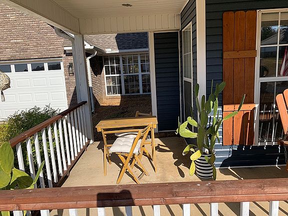 4th image of 133 Shelbi Dr
