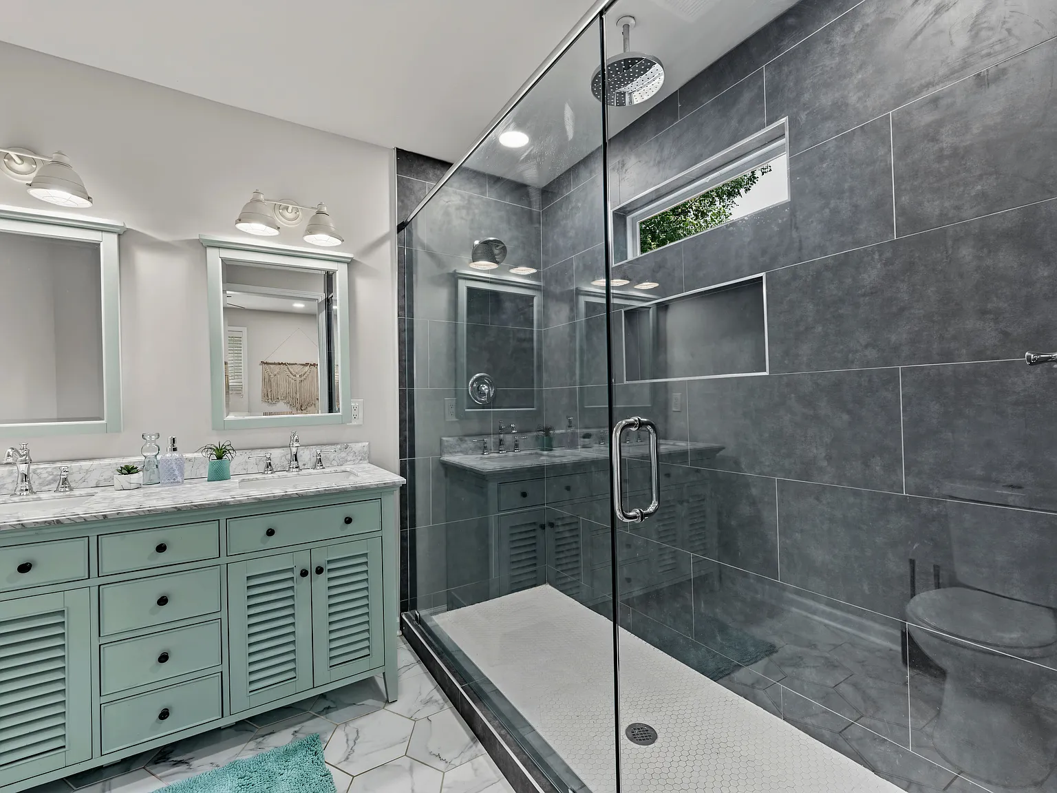 3 bed, 1328 sqft, $3,800 — Photo 4