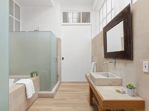 16 Jay Street image 15 of 15